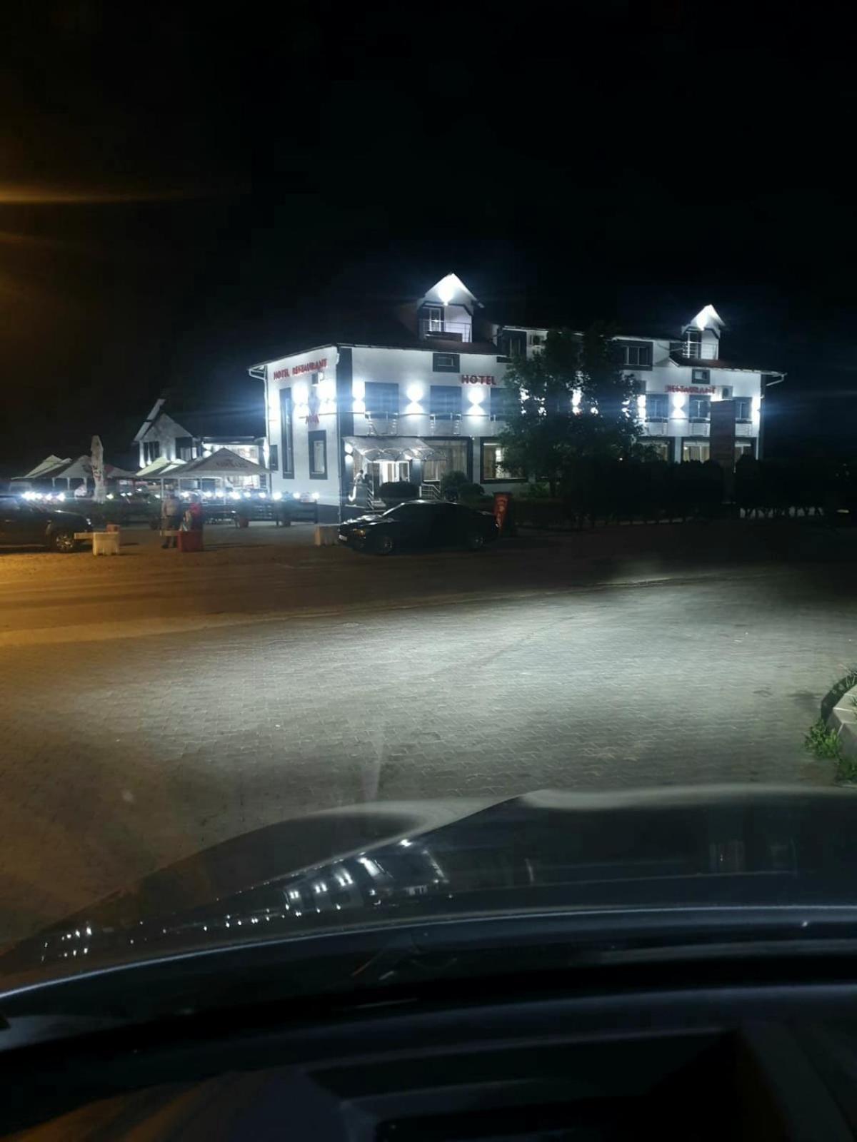 Hotel Mya Bistriţa Екстериор снимка